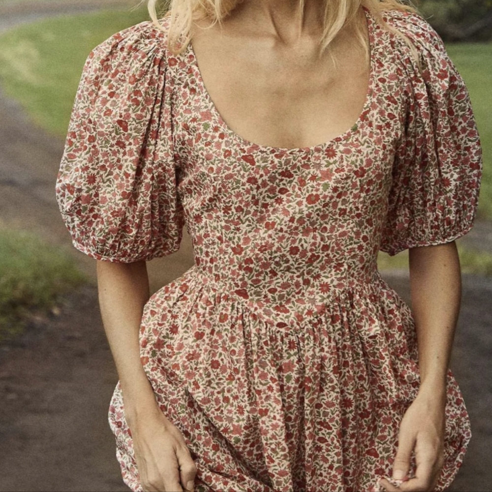 Doen Abrielle Dress In Coral Poppy Bell